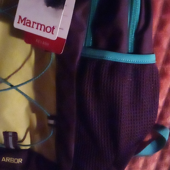 Smaller Size Marmot Back Pack - Picture 4 of 12